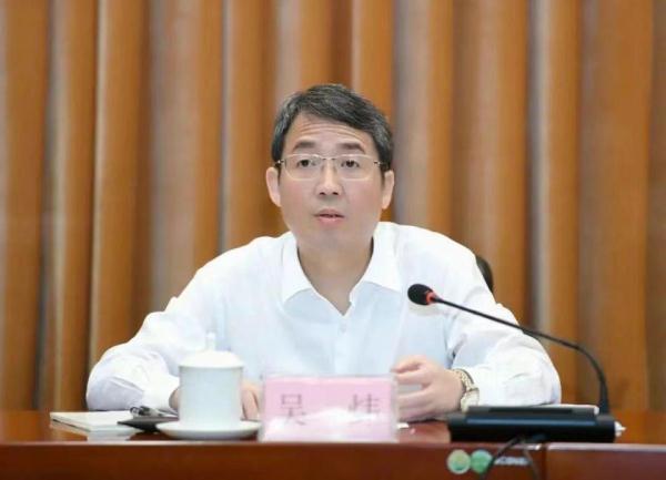 热闻|柳州两任市委书记同日被通报，此前为“老搭档”，曾同受处分