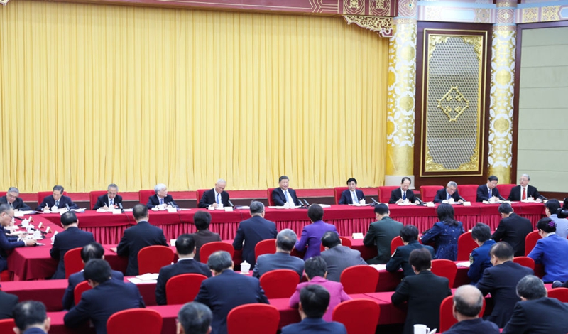 
                快讯：习近平看望全国政协委员
            